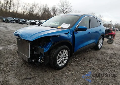 2020 Ford Escape Se z USA, uszkodzony, nr VIN 1FMCU9G69LUC45260